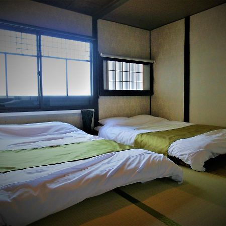 Villa Kyomachiya Hachijo à Kyoto Extérieur photo