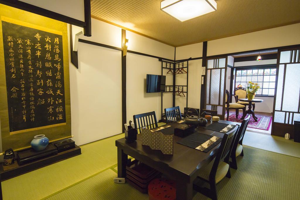 Villa Kyomachiya Hachijo à Kyoto Extérieur photo